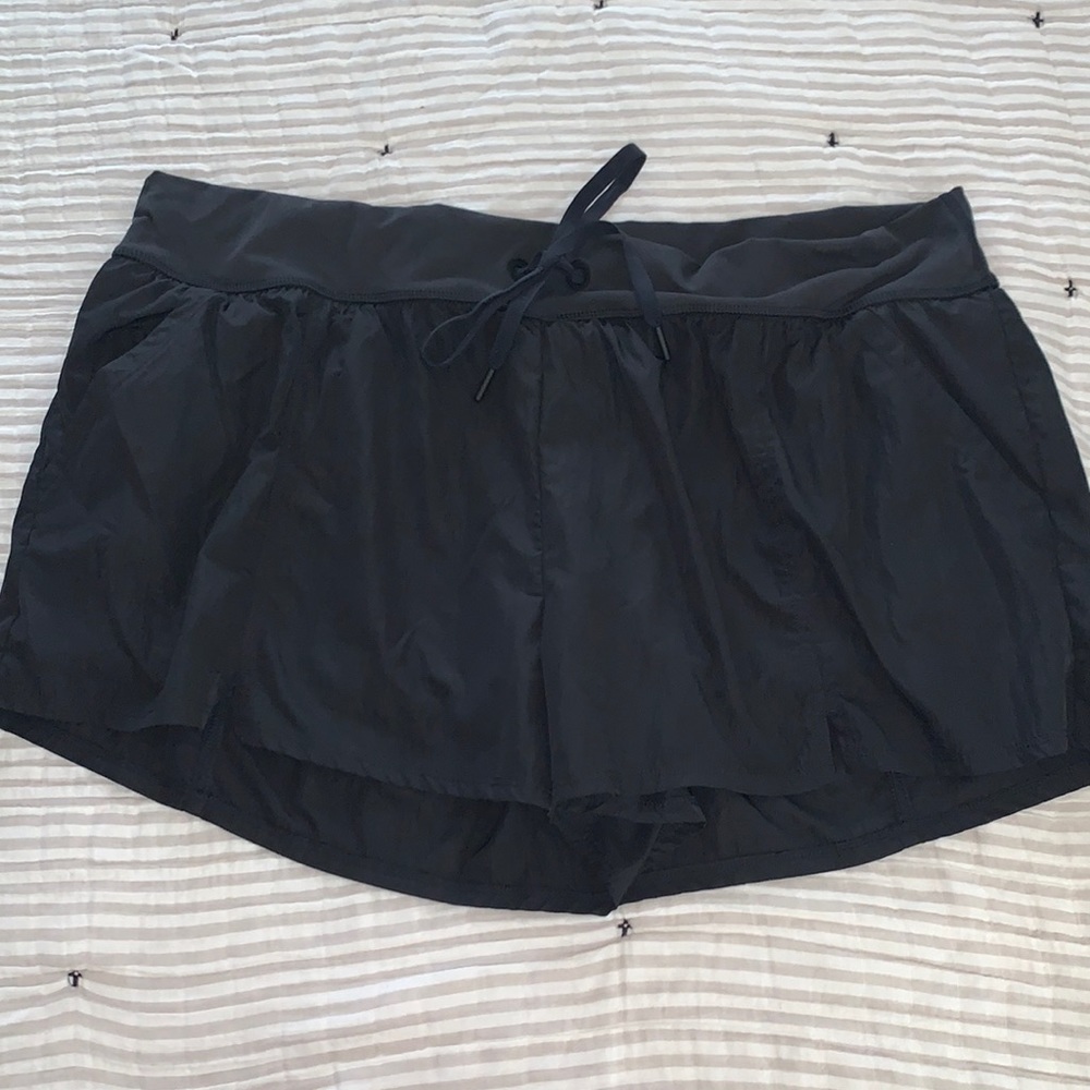 Like new black Aerie shorts “the hugger”.